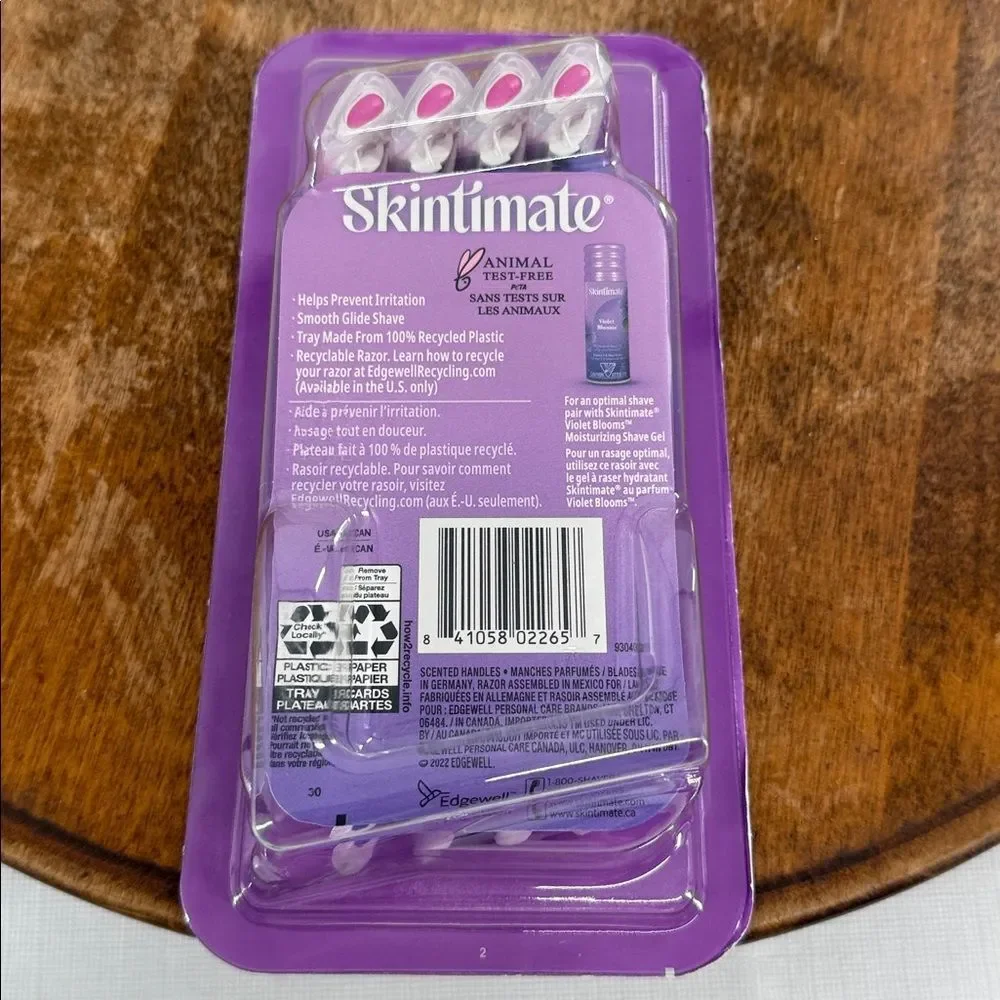 Skintimate Razor Wm Exotic Violet Blooms Scented 4 Disposable 4 Blades Quattro